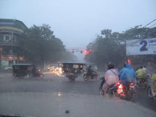 柬埔寨未来一周受到台风影响，各地将出现雷暴雨天气